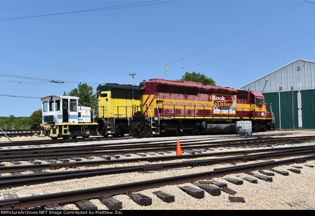 WC 7525 and Lone Star Cement Switcher